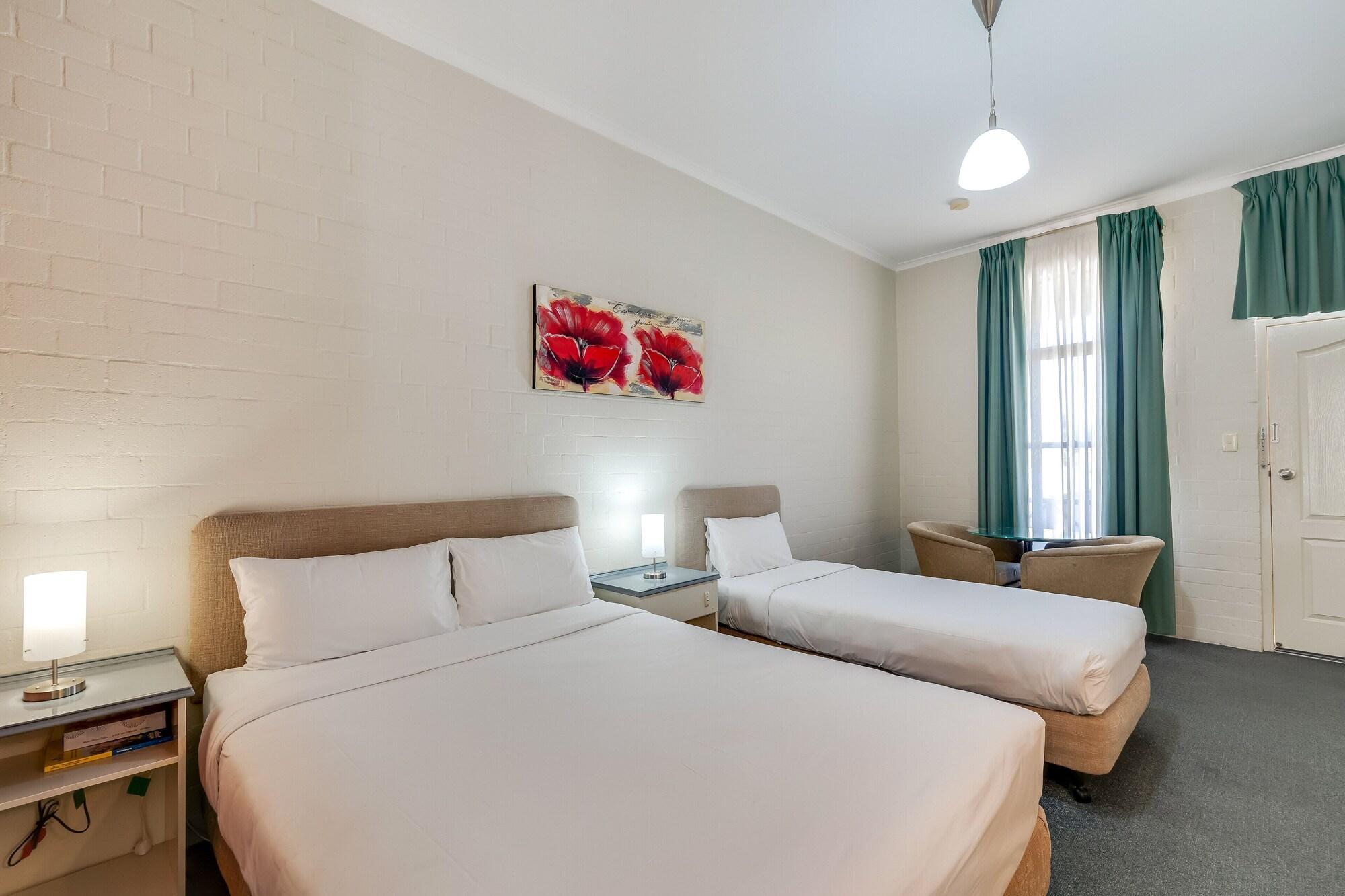 Prince Of Wales Hotel Wagga Wagga Extérieur photo